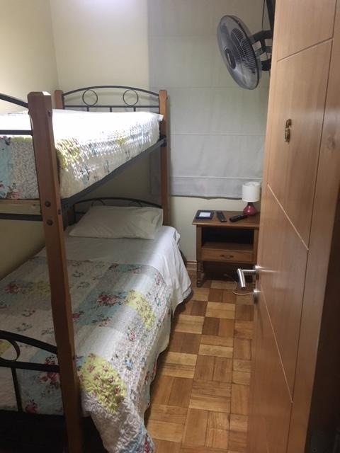 Quarto Duplo com Banheiro Compartilhado
