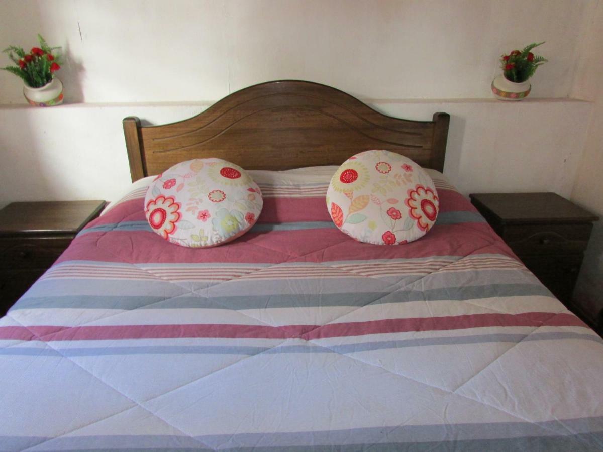 Quarto com Cama de Casal ou 2 de Solteiro