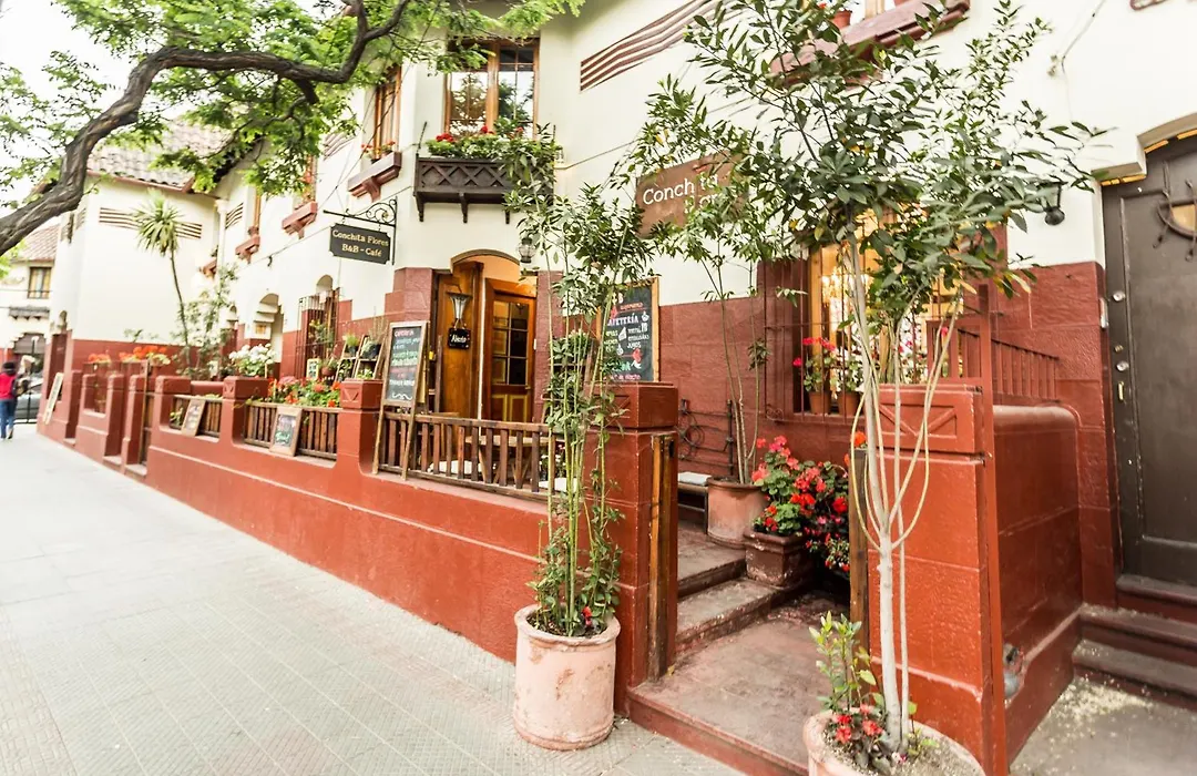 Hostal La Casita-1
