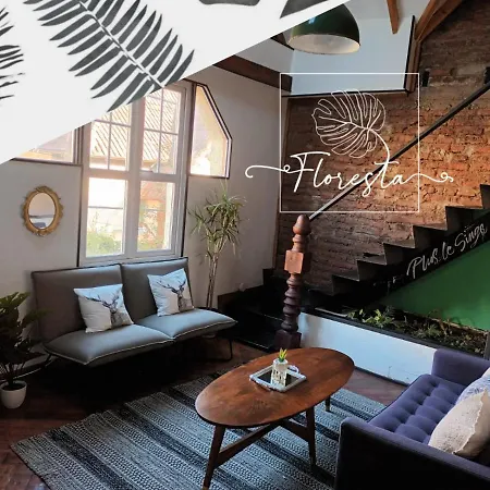 Floresta Bed & Breakfast-3