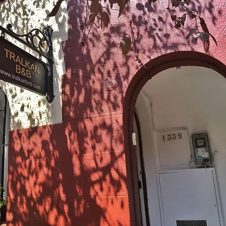Tralkan B&B-2